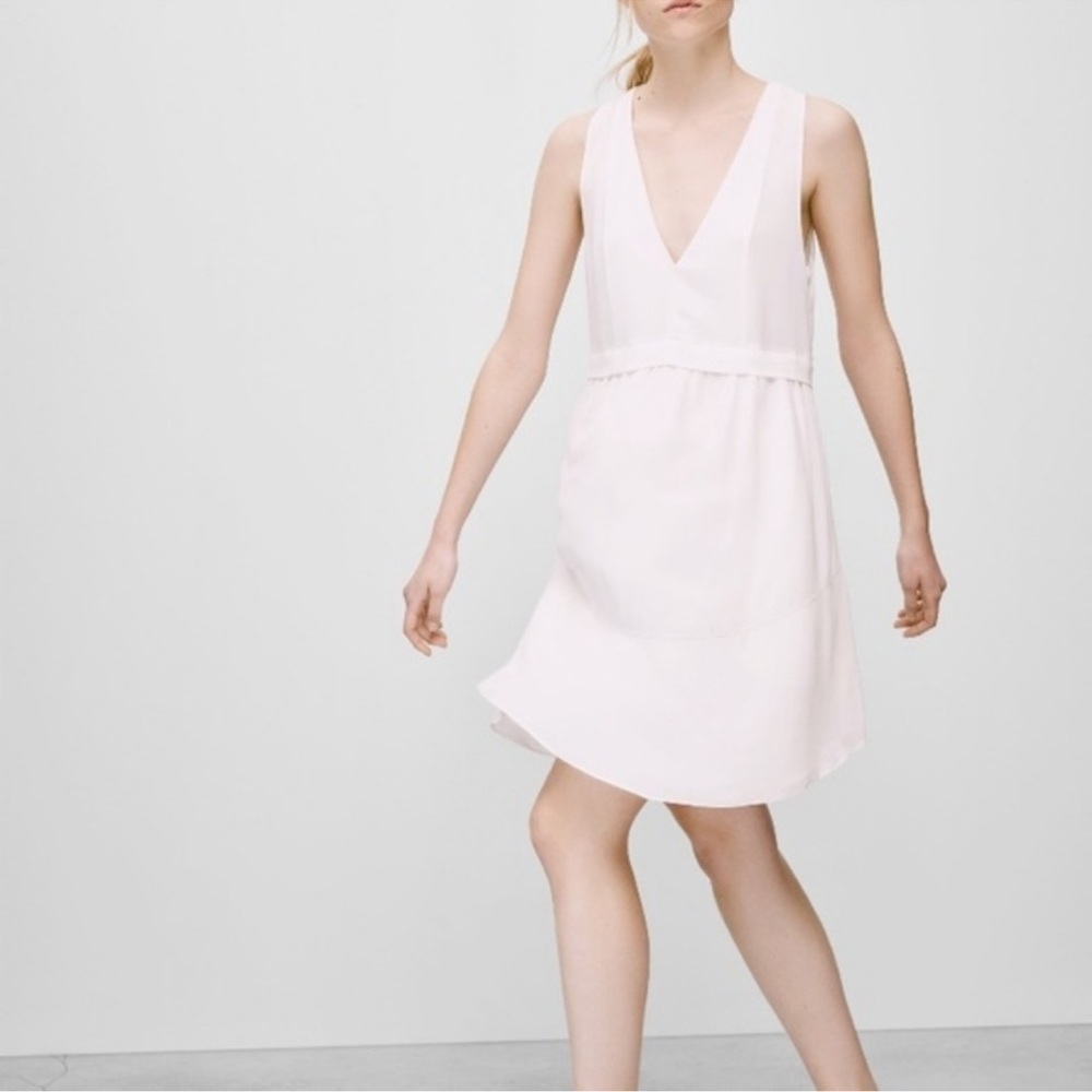 Aritzia Wilfred SZ 2 Vignette 100% Silk Dress Pink sleeveless cream v neck